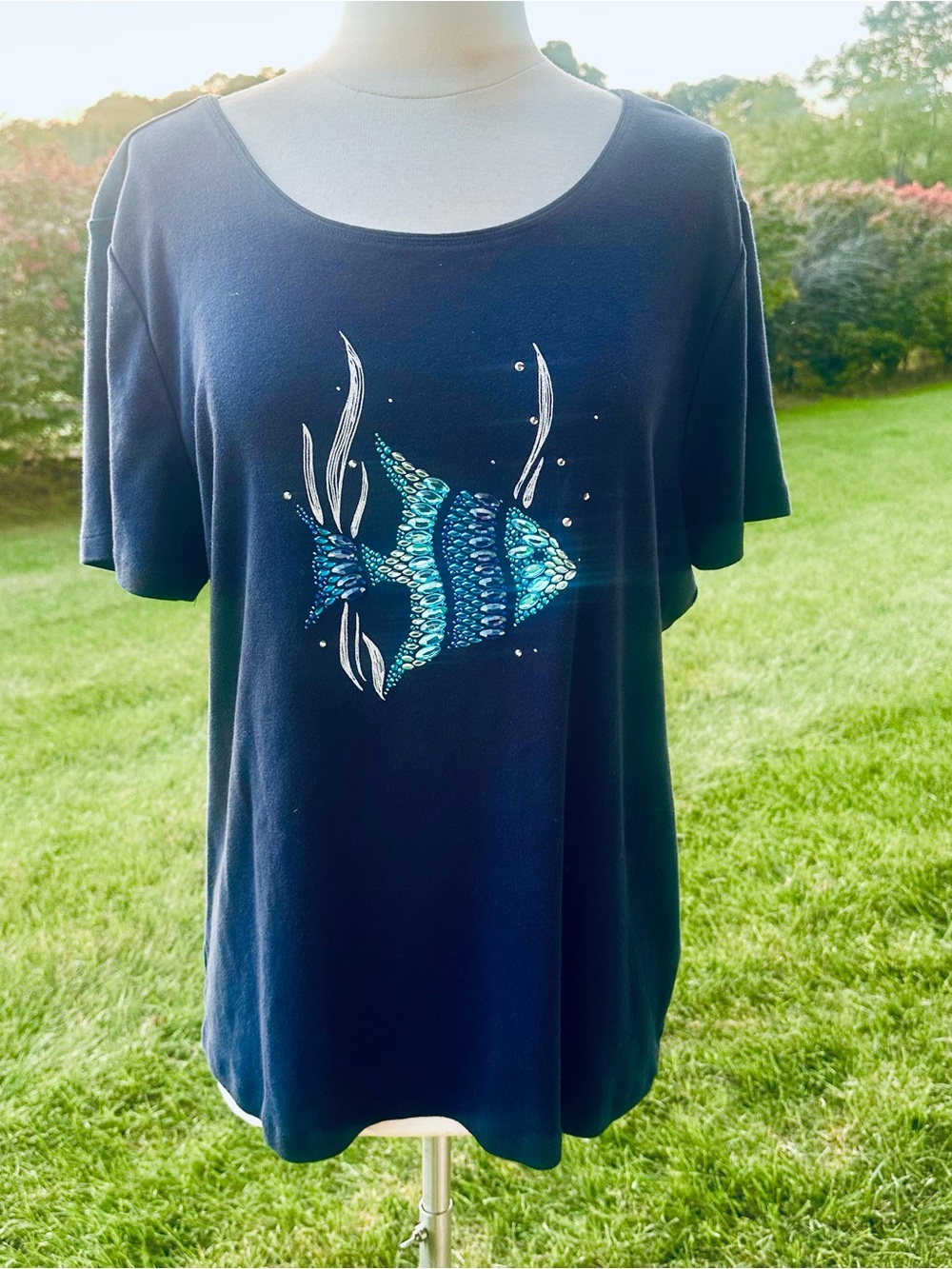 Karen Scott Women's Plus Size Navy Short-Sleeve Top with Blue Fish Graphic